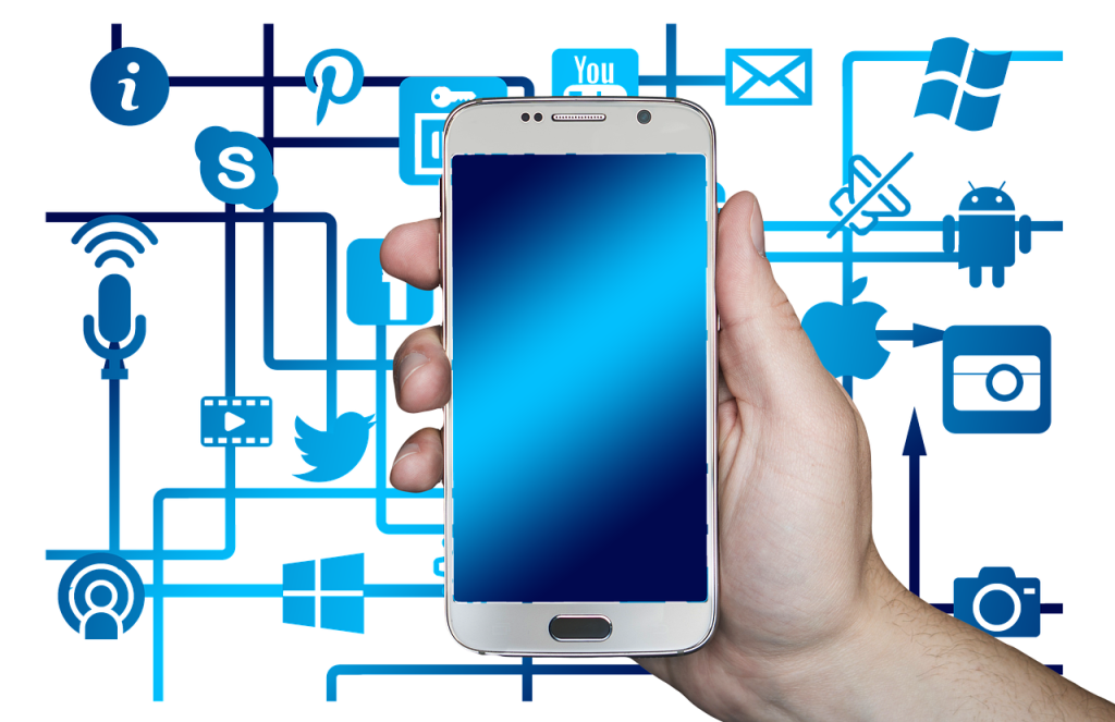 Social Media Marketing: A Comparison of Instagram, TikTok, and LinkedIn 2 Social Media Marketing: A Comparison of Instagram, TikTok, and LinkedIn